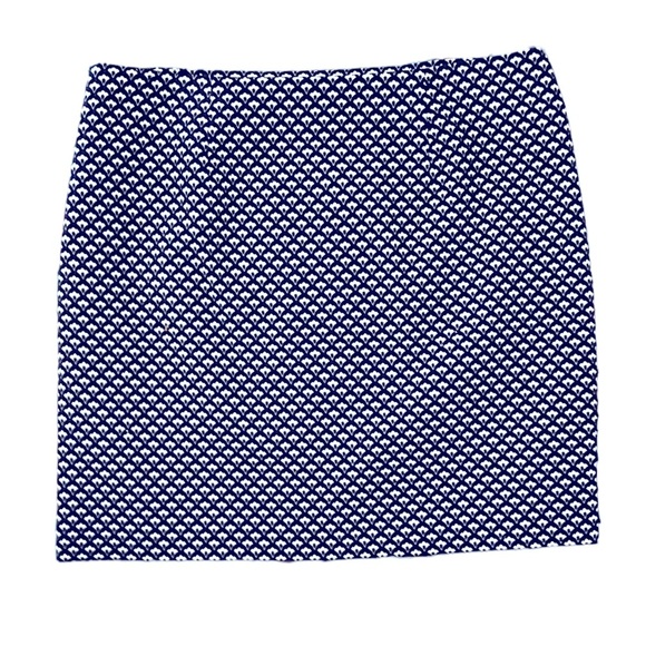 Ann Taylor Factory Dresses & Skirts - Ann Taylor factory Petite navy blue and white floral lined skirt Size 14